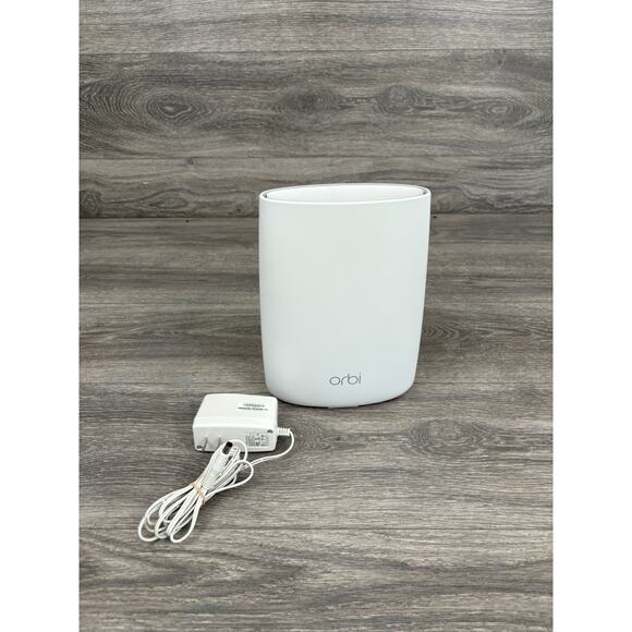Netgear Orbi RBS50 Satellite Home Mesh WiFi Tri-band AC3000 - Picture 1 of 7